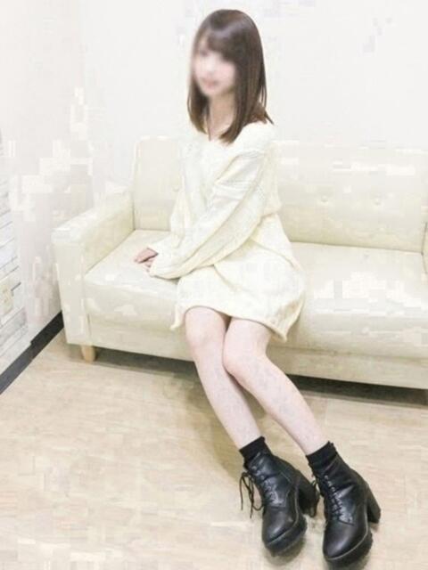 ゆりな 秋葉原鑑賞ガール(オナクラ)