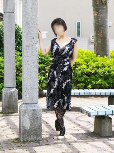 近衛愛芽 こあくまな熟女たち 静岡店(KOAKUMAグループ)(人妻・熟女デリヘル)