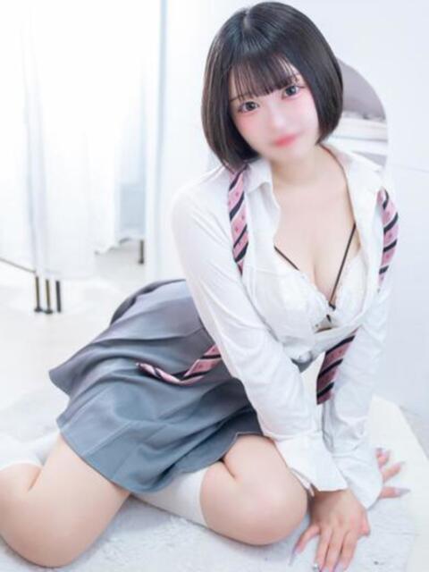 らずべりー E+アイドルスクール品川店（デリヘル）