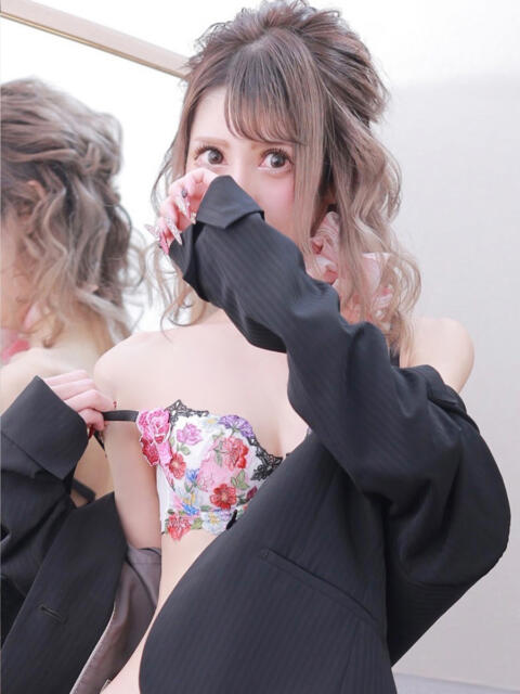 エミリ秘書 秘書の品格 クラブアッシュ ヴァリエ(ファッションヘルス)