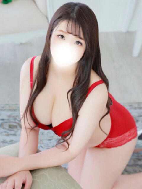 ひとみ ぽっちゃり巨乳素人専門店ぷにめろ渋谷店（ぽっちゃり系デリヘル）