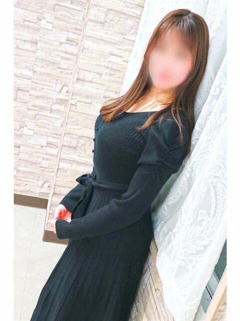 つき 奥鉄オクテツ神奈川店(デリヘル市場グループ)(駅待ち合わせ型人妻デリヘル)