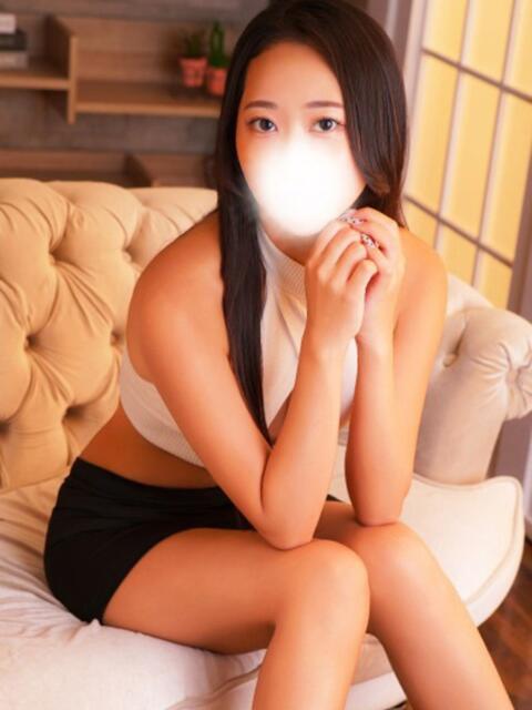 ひびき 金の玉クラブ池袋～密着睾丸マッサージ～（本格睾丸マッサージ＆派遣型回春マッサージ）