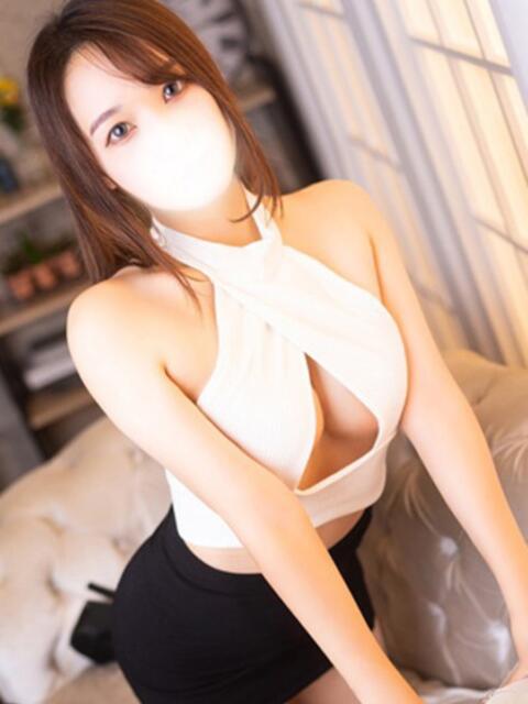 りお 金の玉クラブ池袋～密着睾丸マッサージ～（本格睾丸マッサージ＆派遣型回春マッサージ）