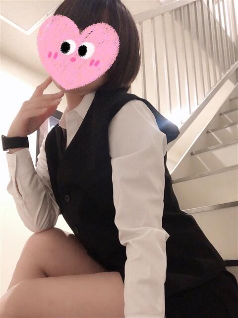 札幌なぎさ ぎゅーぎゅう電車(いちゃキャバ)