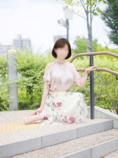 芹沢 玲子 こあくまな熟女たち 池袋店(KOAKUMAグループ)（人妻・熟女デリヘル）