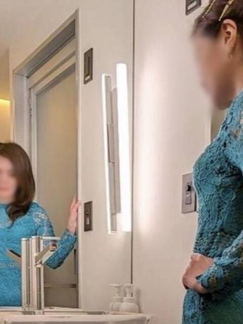 綾 マダム錦糸町（熟女デリヘル）