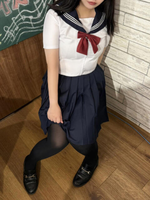 なつき 密着指導！バカンス学園 尼崎校（派遣型デリヘル）