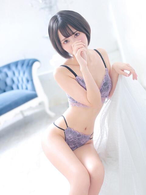 水色/みいろ クラブ バレンタイン大阪(素人美女専門デリヘル)