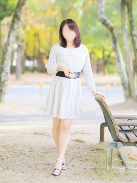 夏目 ちひろ こあくまな熟女たち 倉敷店(KOAKUMAグループ)（人妻・熟女デリヘル）