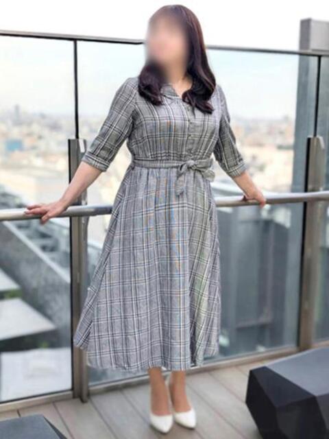 めい 新宿・新大久保おかあさん（熟女デリヘル）