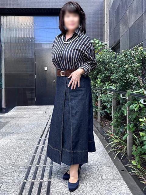 ももこ 新宿・新大久保おかあさん（熟女デリヘル）
