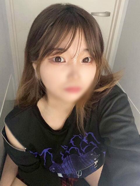 えむ 神戸デリヘルRouge～ルージュ（デリヘル）