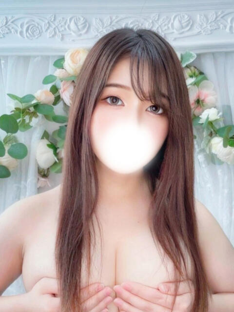 みちは 全裸のいいなり美女OR満員ちかん電車(ホテヘル&デリヘル)