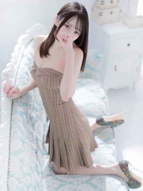 えみり【しろうと娘新宿店えみり】 見学娘（オナクラ・手コキ）