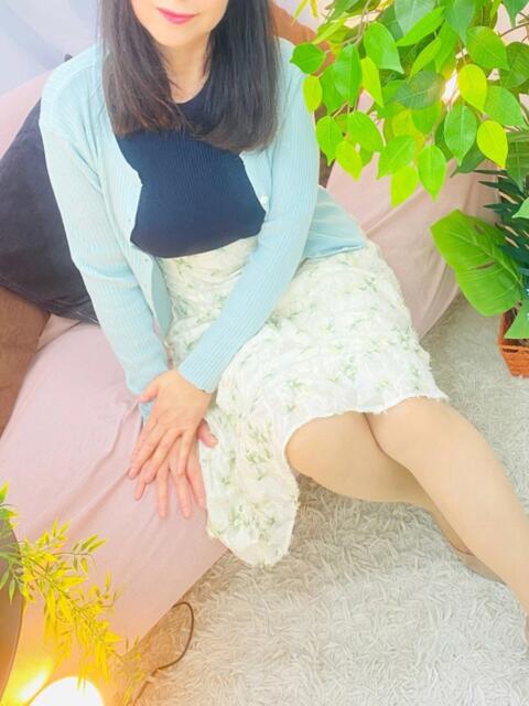りお 完熟ばなな千葉店（人妻・熟女デリヘル）