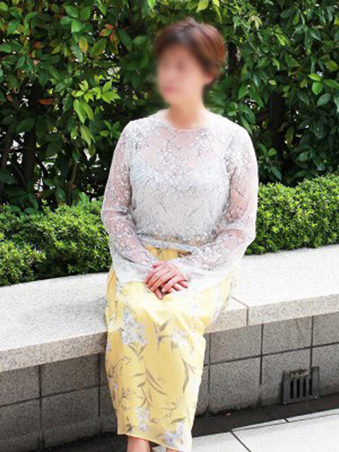 まみ 完熟ばなな神戸・三宮店(待ち合わせ型熟女デリヘル)