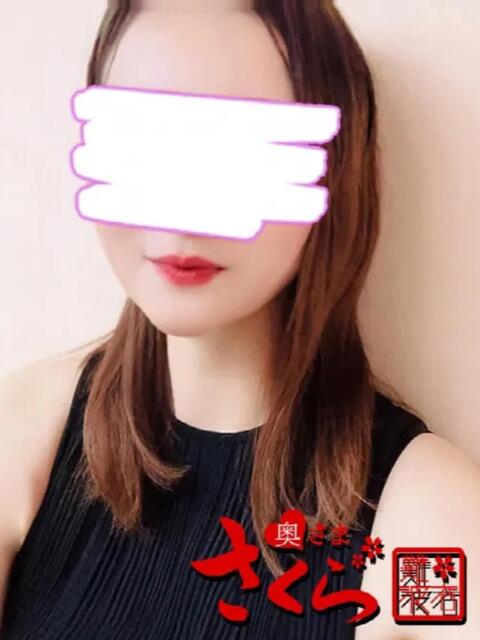 なお 奥様さくら難波店（人妻系ホテヘル）