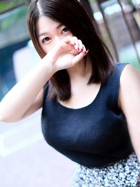 はるひ CELEB FACE FUKUOKA(人妻デリヘル)