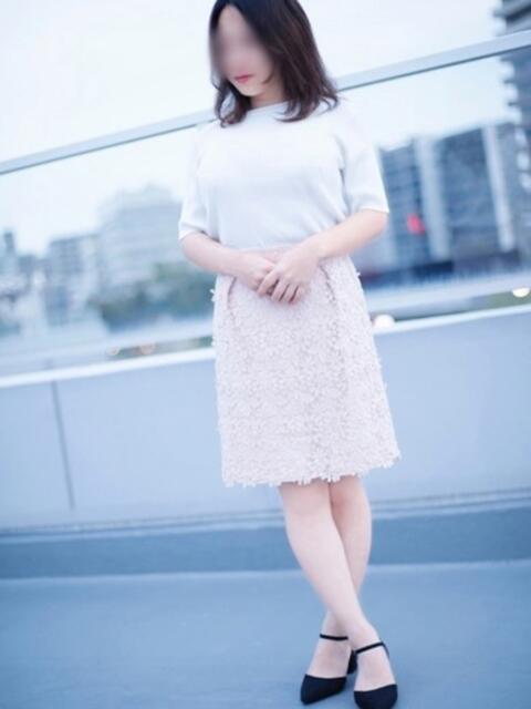 しずか CELEB FACE FUKUOKA(人妻デリヘル)