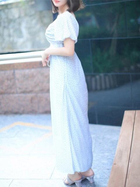 ひな CELEB FACE FUKUOKA（人妻デリヘル）