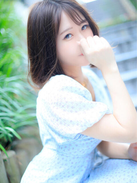 ひな CELEB FACE FUKUOKA（人妻デリヘル）