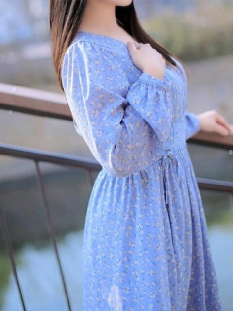 りこ CELEB FACE FUKUOKA(人妻デリヘル)