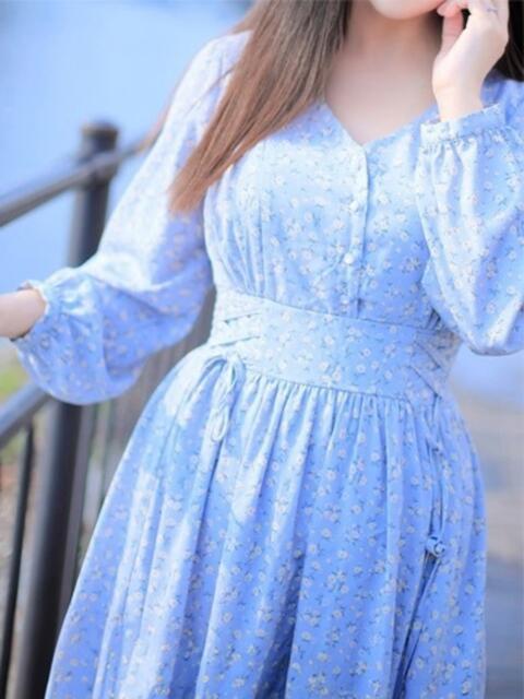 りこ CELEB FACE FUKUOKA(人妻デリヘル)