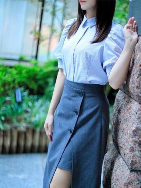 なつき CELEB FACE FUKUOKA(人妻デリヘル)