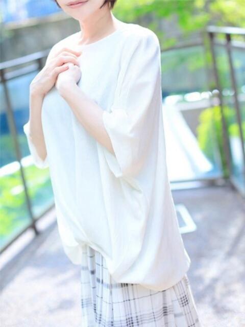 こゆき CELEB FACE FUKUOKA（人妻デリヘル）