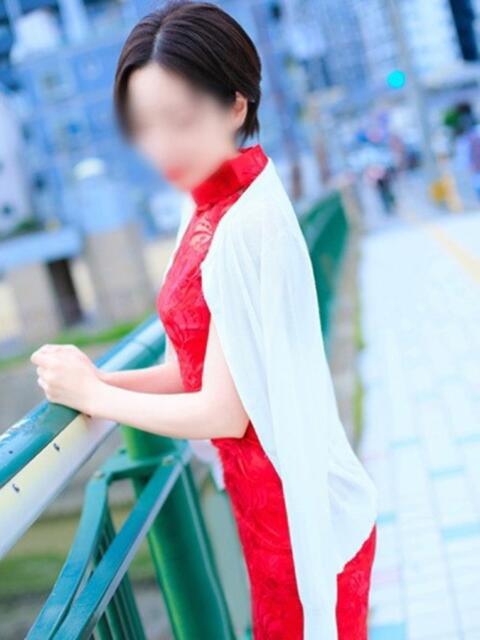 みほ CELEB FACE FUKUOKA（人妻デリヘル）