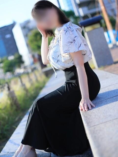 いずみ CELEB FACE FUKUOKA（人妻デリヘル）