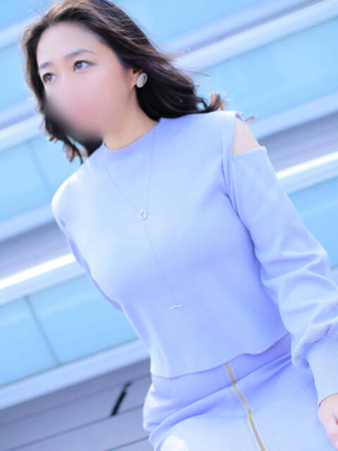 莉加子（りかこ） CELEB FACE FUKUOKA（人妻デリヘル）