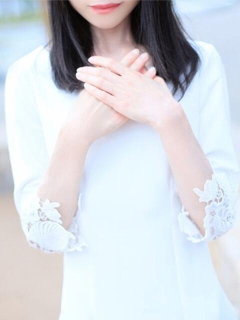 みこ CELEB FACE FUKUOKA（人妻デリヘル）