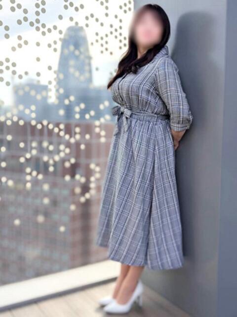 めい 池袋おかあさん（待ち合わせ型ヘルス）