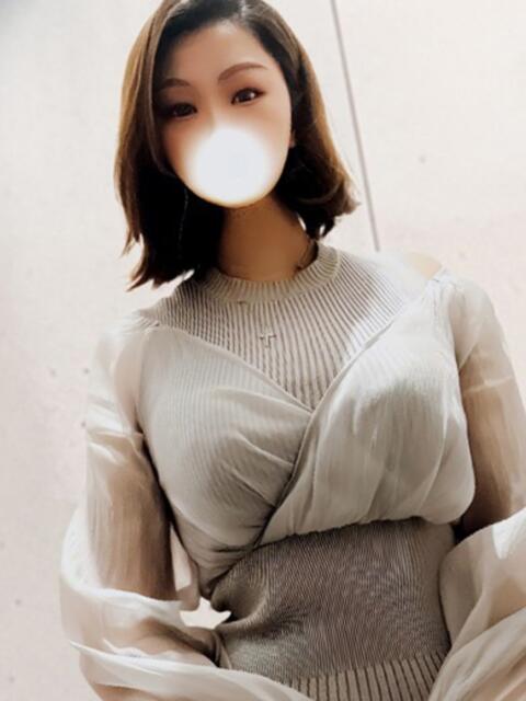 くるみ お客様満足度NO.1デリヘル! 秘密倶楽部 凛 千葉(お姉さん・人妻デリヘル)