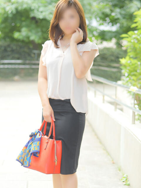 奈穂 出会い系人妻ネットワーク 五反田~品川編(人妻系デリヘル)