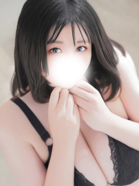 まなみ ぽっちゃり巨乳素人専門店ぷにめろ西船橋店(ぽっちゃり系デリヘル)