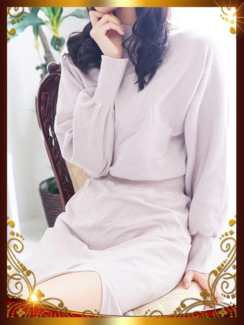 水川 奈々 人妻セレブ宮殿（人妻デリヘル）