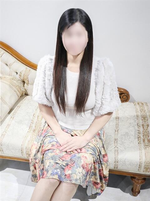 白谷 久実 人妻セレブ宮殿（人妻デリヘル）