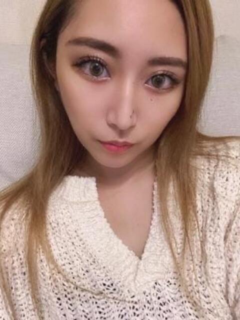 つばき 痴女の悪戯～ド淫乱な人妻専門店～（人妻デリヘル）