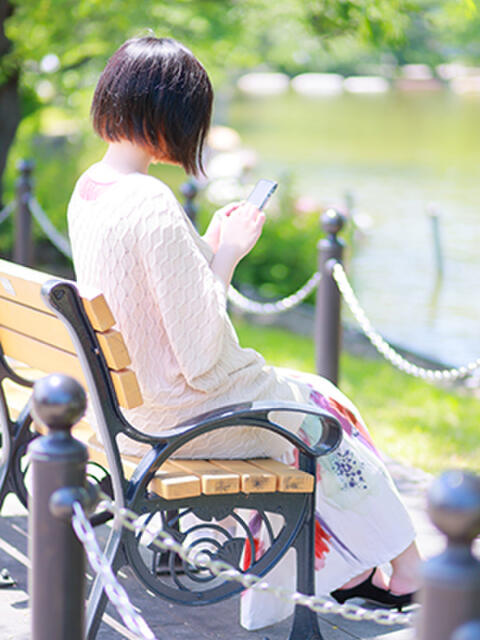 小雪 出会い系人妻ネットワーク 上野〜大塚編（人妻系デリヘル）