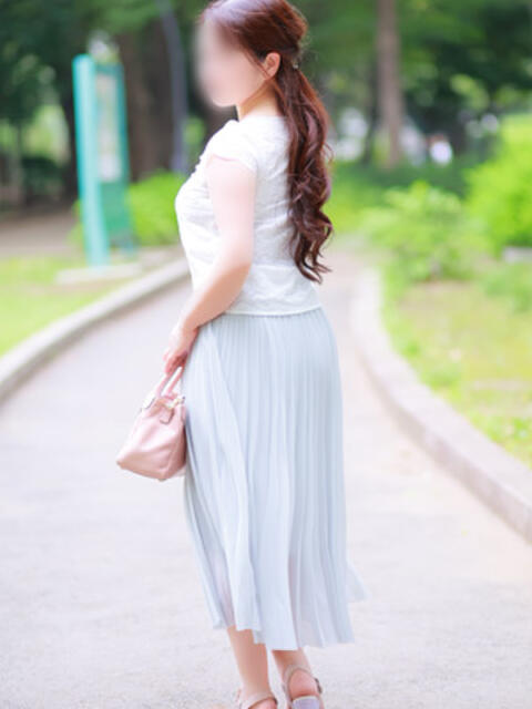 みなみ 出会い系人妻ネットワーク 上野〜大塚編（人妻系デリヘル）