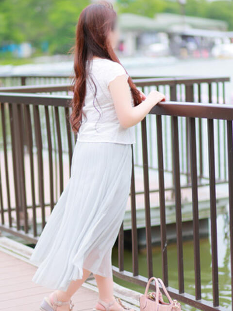 みなみ 出会い系人妻ネットワーク 上野〜大塚編（人妻系デリヘル）