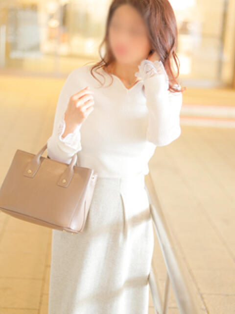 まなみ 出会い系人妻ネットワーク 上野〜大塚編(人妻系デリヘル)