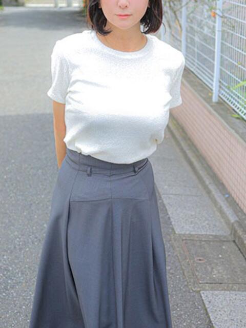 千夏 素人妻達☆マイふぇらレディー(人妻系ホテヘル&デリヘル)