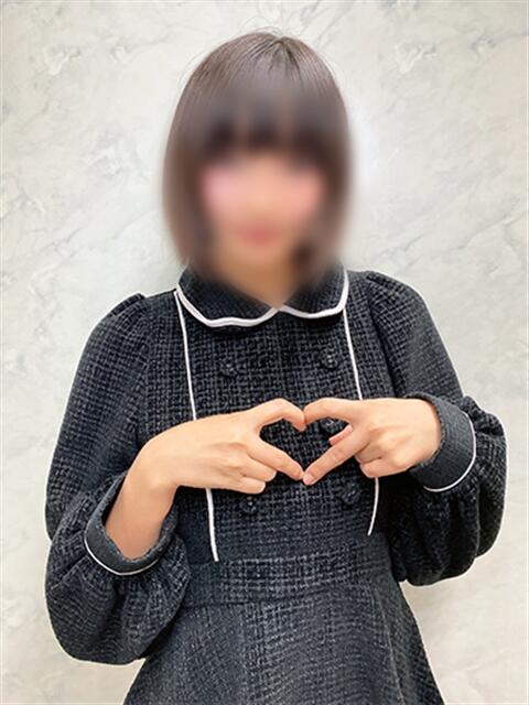 えま 渋谷くいーんず（素人専門ホテヘル＆デリヘル）