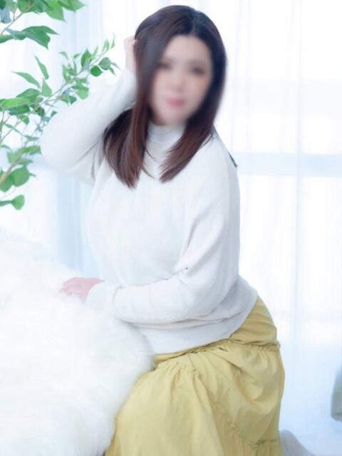 夏川 メガフォース(人妻系デリヘル)