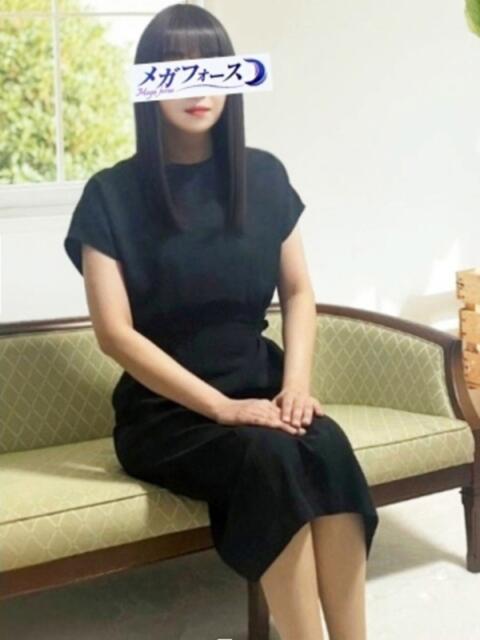 桐島 メガフォース(人妻系デリヘル)