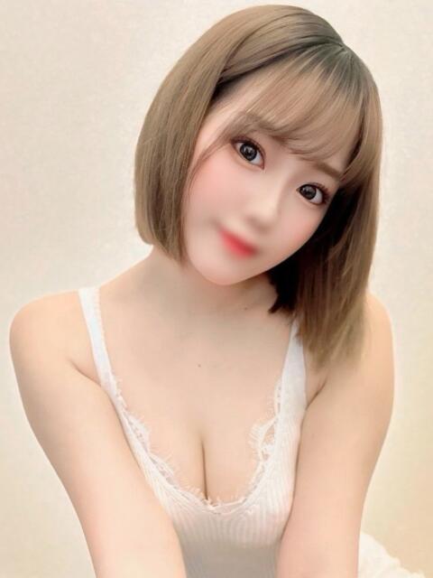 なる デリヘルラボ・クレージュ(デリヘル)